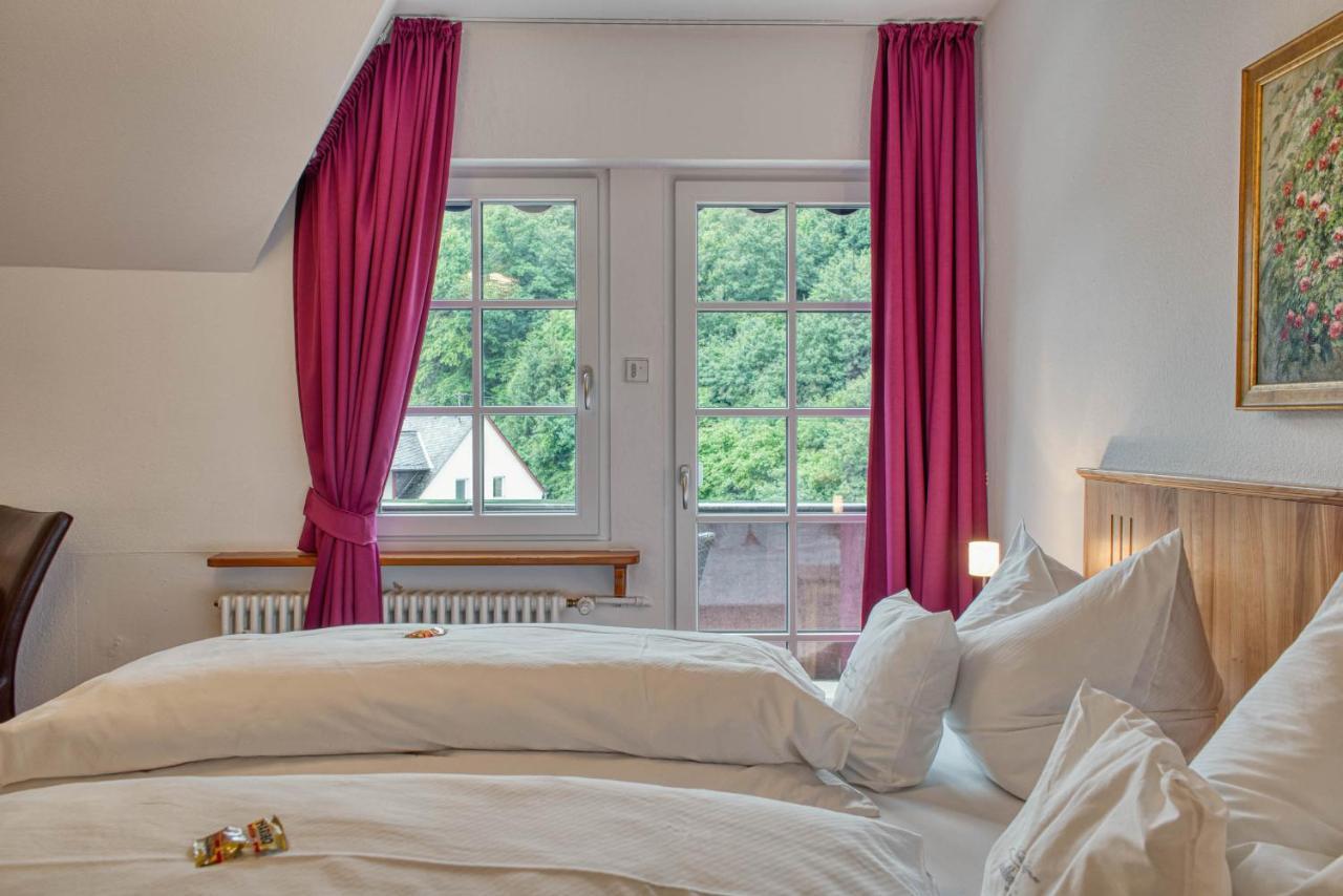 Hotel Lipmann "Am Klosterberg" Beilstein  Bagian luar foto
