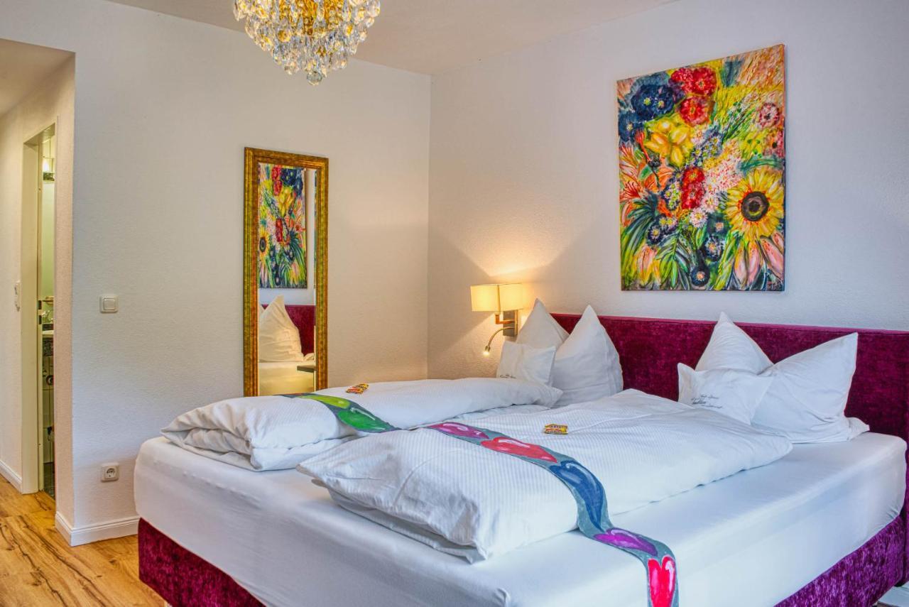Hotel Lipmann "Am Klosterberg" Beilstein  Bagian luar foto