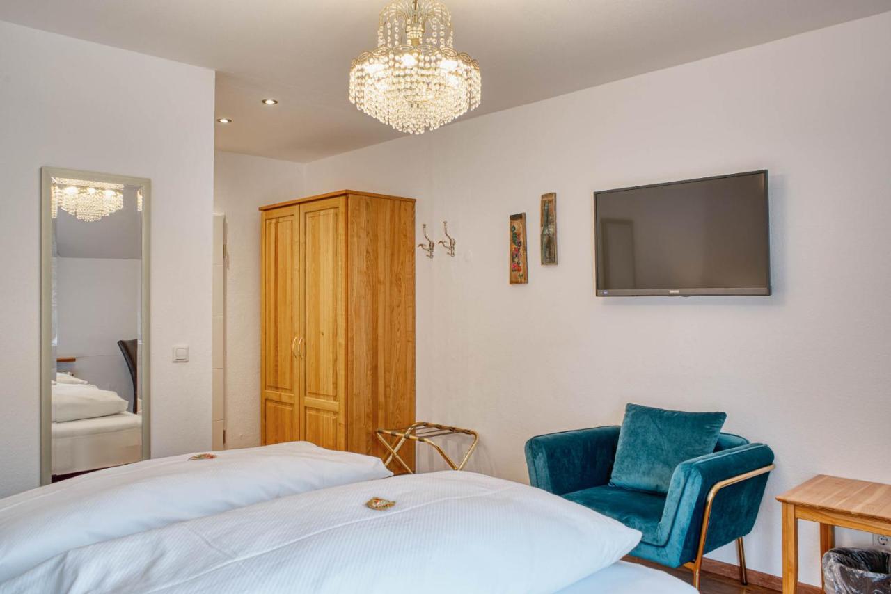 Hotel Lipmann "Am Klosterberg" Beilstein  Bagian luar foto