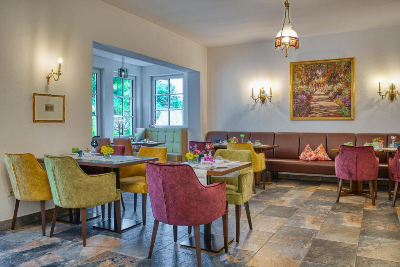 Hotel Lipmann "Am Klosterberg" Beilstein  Bagian luar foto